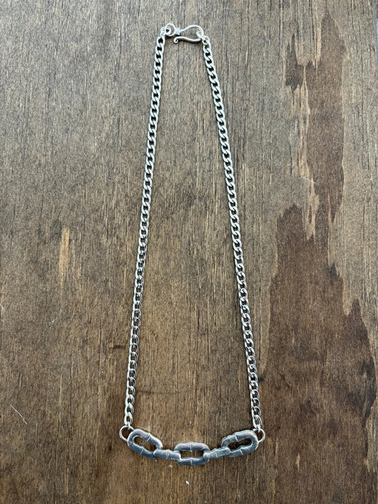 Chunky Chainlink Necklace