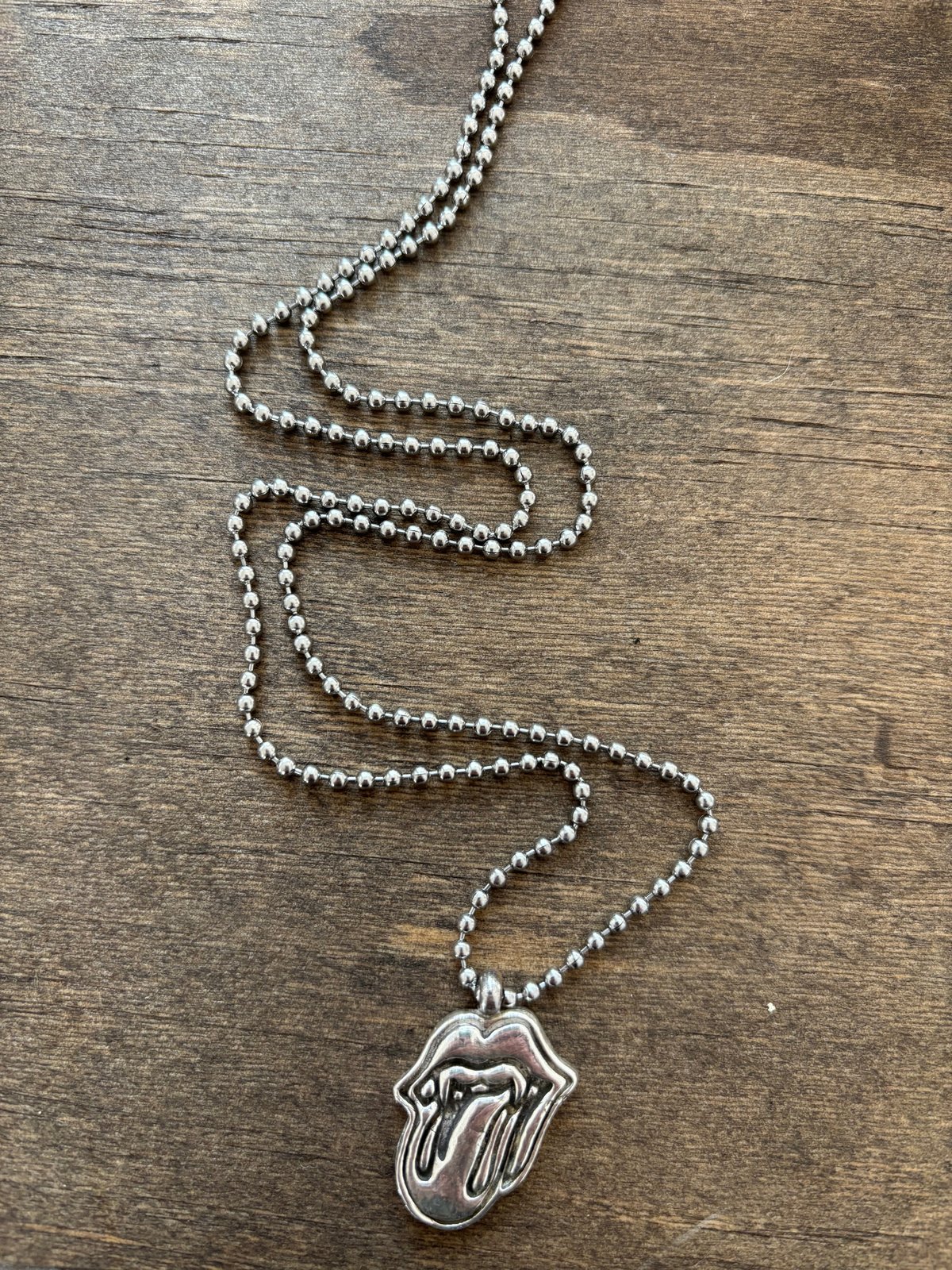 Rolling Stone Vampire Necklace